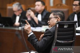 Sekjen PDIP Hasto tegaskan tidak ada kedekatan pribadi dengan Harun Masiku