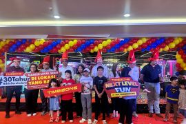 Timezone hadirkan wahana bowling di Mal Panakukang Makassar