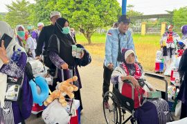 Dua haji tanazul asal Lampung pulang di gelombang kedua