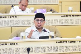 Anggota DPR minta kebijakan WFH bagi ASN dievaluasi berkala