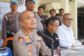 Polres Bekasi duga ada korban lain kasus kekerasan seksual oleh badut predator anak