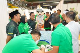 Sebanyak 105 anak dari Gresik, Lamongan dan Surabaya dapat khitan gratis
