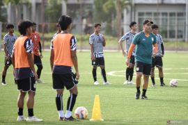 Pelatih Borneo FC tingkatkan intensitas latihan taktikal