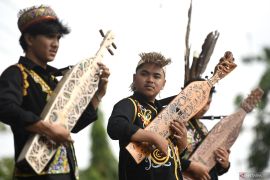 Indonesia pushes traditional instruments onto global music stage