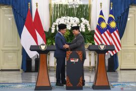 Banjir Bali, PM Anwar: Malaysia berdiri dalam solidaritas dengan Indonesia