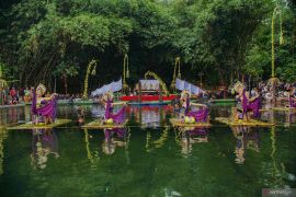 Promosi wisata desa melalui tradisi Ruwat Air di Lumajang