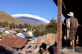 Gunung Rinjani kembali dibuka pada 11 Agustus 2025