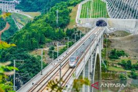 KAI explores battery-powered locomotives to modernize fleet