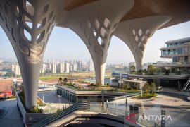 Jalur kereta cepat utama resmi dibuka di Chongqing, China