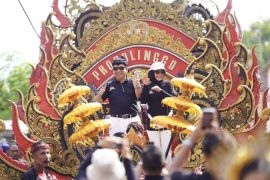 Tradisi Belah Jimat di Probolinggo