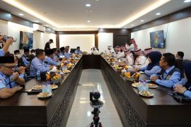 Kunjungi Daker Makkah, Wamenhaj Saudi apresiasi sukses haji 2025