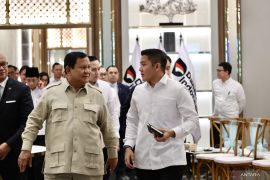 Seskab: Presiden langsung gelar ratas soal Danantara usai syukuran