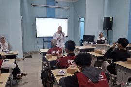 ANTARA beri pelatihan jurnalistik di Universitas Muhammadiyah Sukabumi