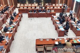 Menlu: 97 WNI dari Iran dan 26 WNI dari Yerusalem sudah dievakuasi