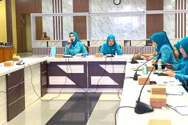 TP-PKK Tanah Laut gelar rapat kerja persiapan lomba PKK tingkat provinsi