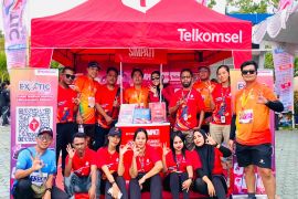 Telkomsel dukung Kupang Exotic Run 2025, dorong gaya hidup sehat dan transformasi digital