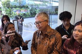 RI melonggarkan impor, ekonom ingatkan bahaya barang selundupan