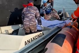 Jasad korban kapal tenggelam di Selat Pulau Nenek di Batam ditemukan