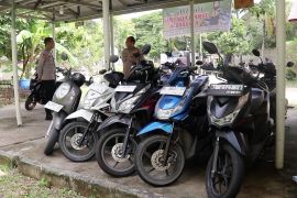 Libur kuliah, mahasiswa bisa titip kendaraan di polsek secara gratis
