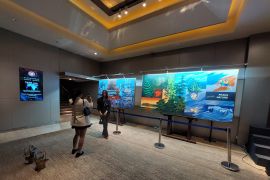 SBY pamerkan lukisan bertajuk "Kontras" untuk perdamaian dan harmoni