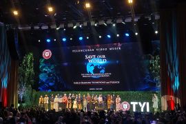 SBY serukan aksi nyata penyelamatan lingkungan lewat lagu "Save Our World"