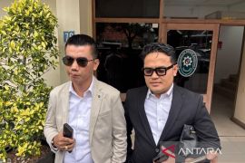 Kuasa hukum Revelino minta hakim tolak gugatan Lisa Mariana terhadap RK