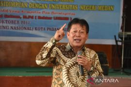 Prof. Dr. Syawal Gultom: Indonesia akan bangkit karena fokus membangun sekolah