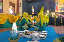 Lomba tradisi beserung saprah meriahkan pekan kebudayaan Melayu Singkawang