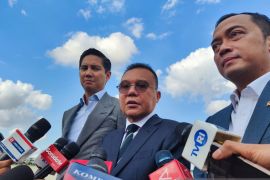 Irjen Dadang Hartanto diberi bonus oleh Presiden Prabowo usai sukses pimpin Upacara HUT Polri