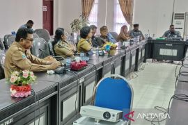Tiga SMP favorit di Kabupaten Manokwari terapkan pendaftaran daring