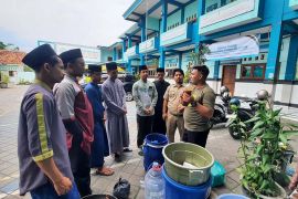 DLH Lumajang dorong perluasan program eco-pesantren
