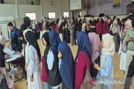 Antara "goes to campus" disambut antusias mahasiswa Universitas Nusa Putra