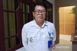 Camat Mentawa Baru Ketapang harap aturan jam buang sampah lebih fleksibel