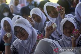 Program makan telur dan minum susu di Kabupaten Bandung Barat