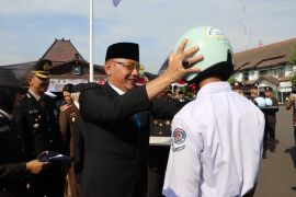 Pemkot Tegal beri hadiah siswa ulang tahun tepat di Hari Bhayangkara