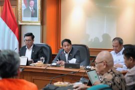 Menhut soroti perlunya pemetaan saat rapat Satgas Penetapan Hutan Adat