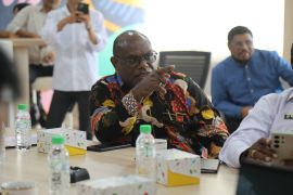 Gubenur Papua Tengah harapkan Sekolah Rakyat dibangun di Nabire