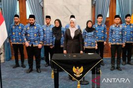 Bupati Serang minta Pj Sekda baru tuntaskan program 100 hari kerja