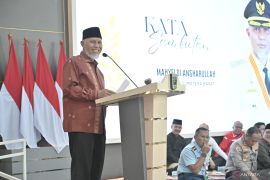 Gubernur Mahyeldi : Silat Tidak Hanya Soal Beladiri Tapi Juga Bagian dari Pendidikan Karakter