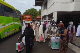 Pemkab Banjar Kalsel sambut kepulangan ratusan haji Kloter 10