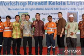 Agincourt Resources gerakkan aksi ecobrick: 10.000 Botol untuk bumi lebih bersih