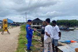 Polres Tanimbar sosialisasikan layanan 110 untuk masyarakat pesisir