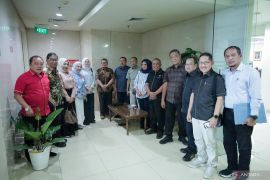 DPRD Kalsel ingatkan pertambangan jangan rusak ekosistem sungai