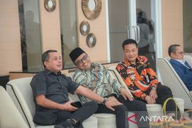 Wali Kota Padangsidimpuan hadiri kunjungan Komisi 2 DPR RI bersama Gubsu di Medan