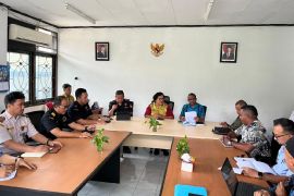 Pemprov Papua siap ekspor kayu olahan ke Shanghai di Agustus