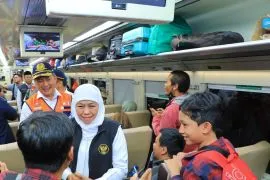 Khofifah pastikan percepatan proyek SRRL dan jalur ganda KA
