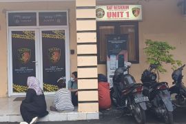 Emak-emak di Serdang Bedagai jadi korban arisan online, kerugian miliaran rupiah