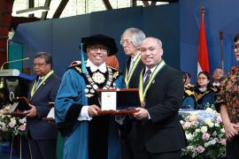 Wiza Hidayat raih penghargaan Ganesa Wirya Jasa Utama dari ITB