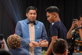 Pelatih Oxford United sebut Marselino Ferdinan bakal dapat menit bermain lebih