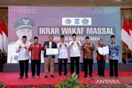 Pemkot Surabaya bersama BPN dan Kemenag percepat sertifikasi tanah wakaf
